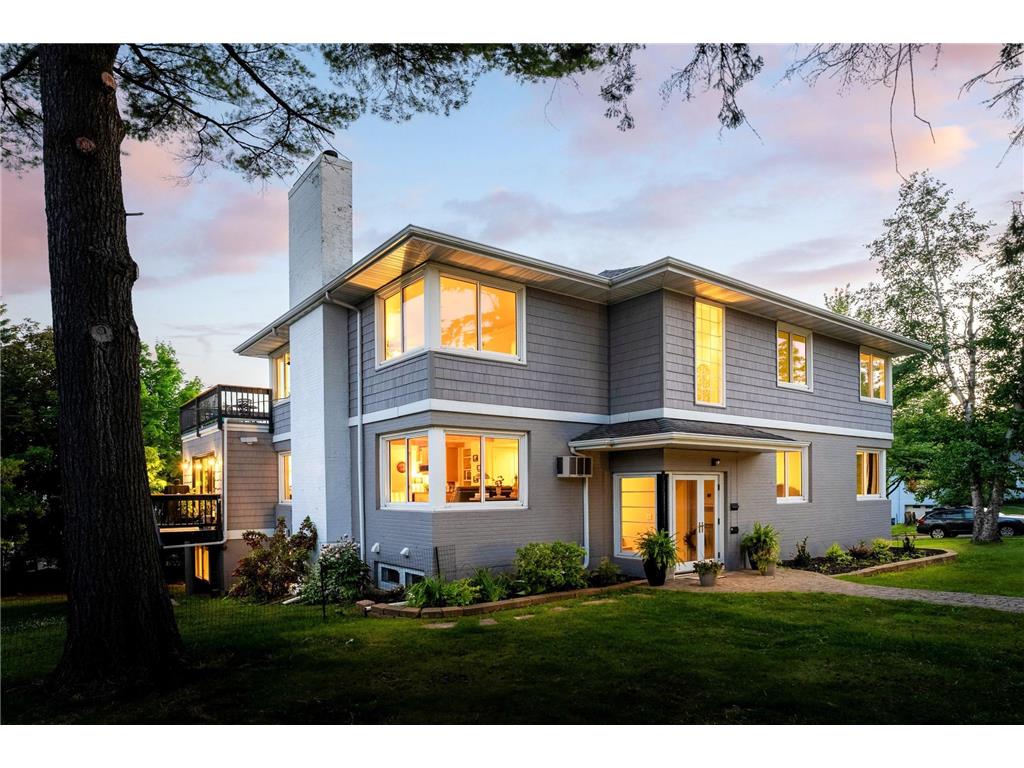 225 N 26th Avenue E Duluth MN 55812 7102822 image1