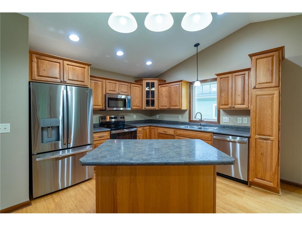 225 Pinehurst Drive Mankato MN 56001 6825163 image4