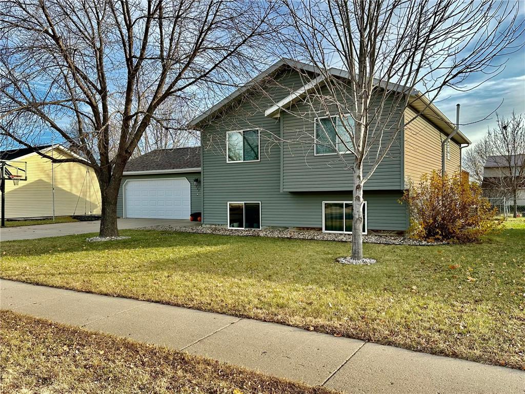 225 Rainbow Drive Marshall MN 56258 6632449 image1