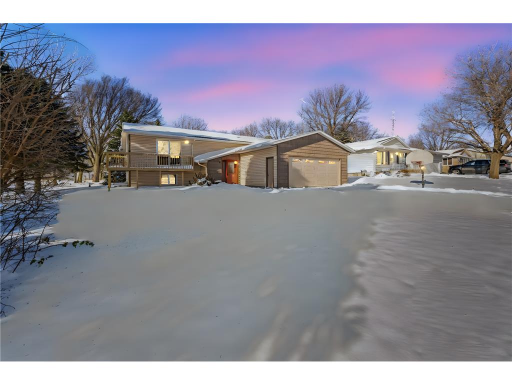 225 S 7th Avenue E #E Truman MN 56088 6824455 image34