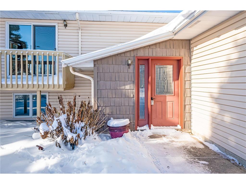 225 S 7th Avenue E #E Truman MN 56088 6824455 image36