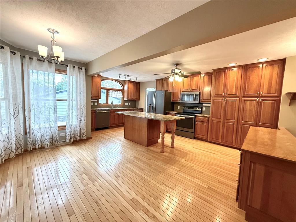 225 Sunrise Boulevard Redwood Falls MN 56283 7067661 image10