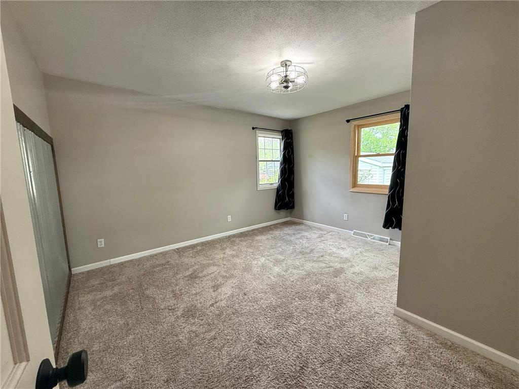 225 Sunrise Boulevard Redwood Falls MN 56283 7067661 image25