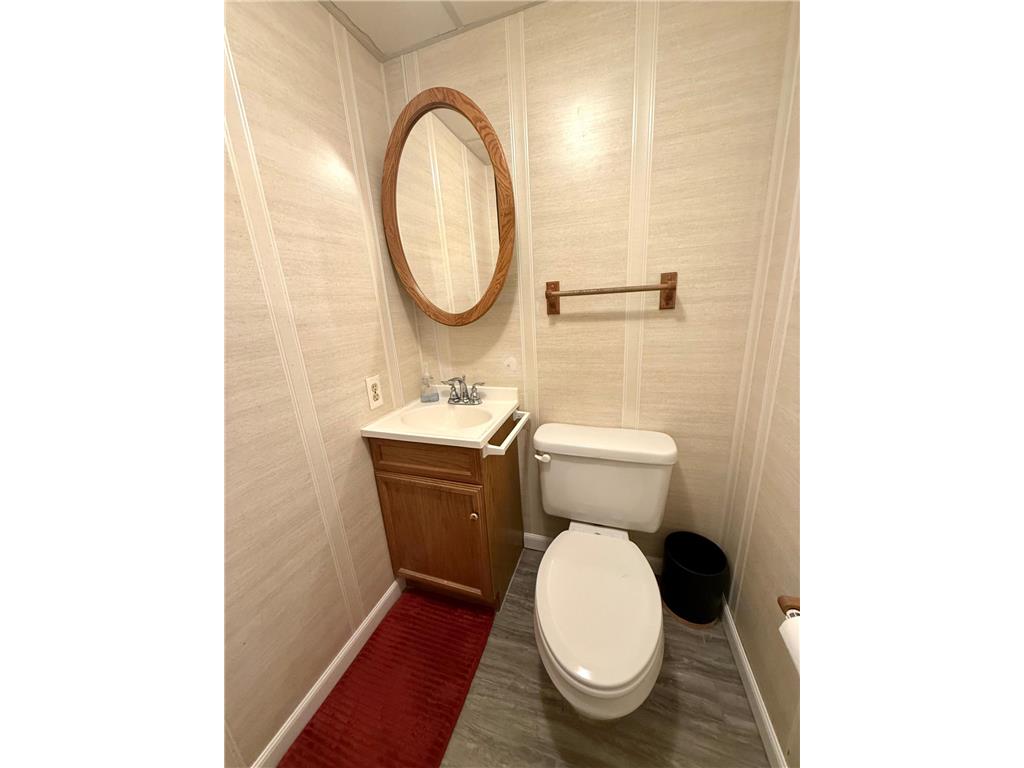 225 Sunrise Boulevard Redwood Falls MN 56283 7067661 image44