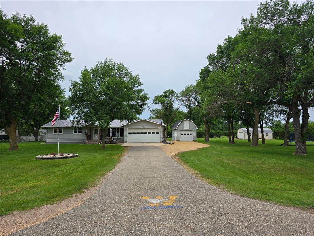 2250 18th Avenue Windom MN 56101 6715486 image1