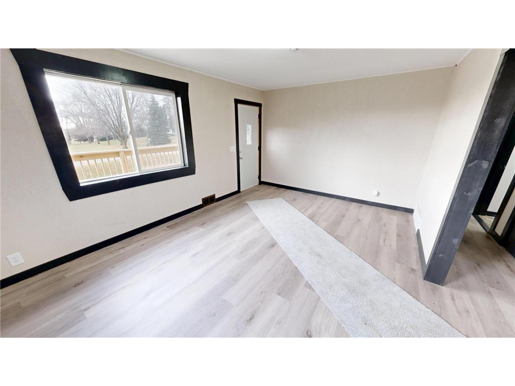 2250 66th Avenue NE Willmar MN 56201 6815471 image13