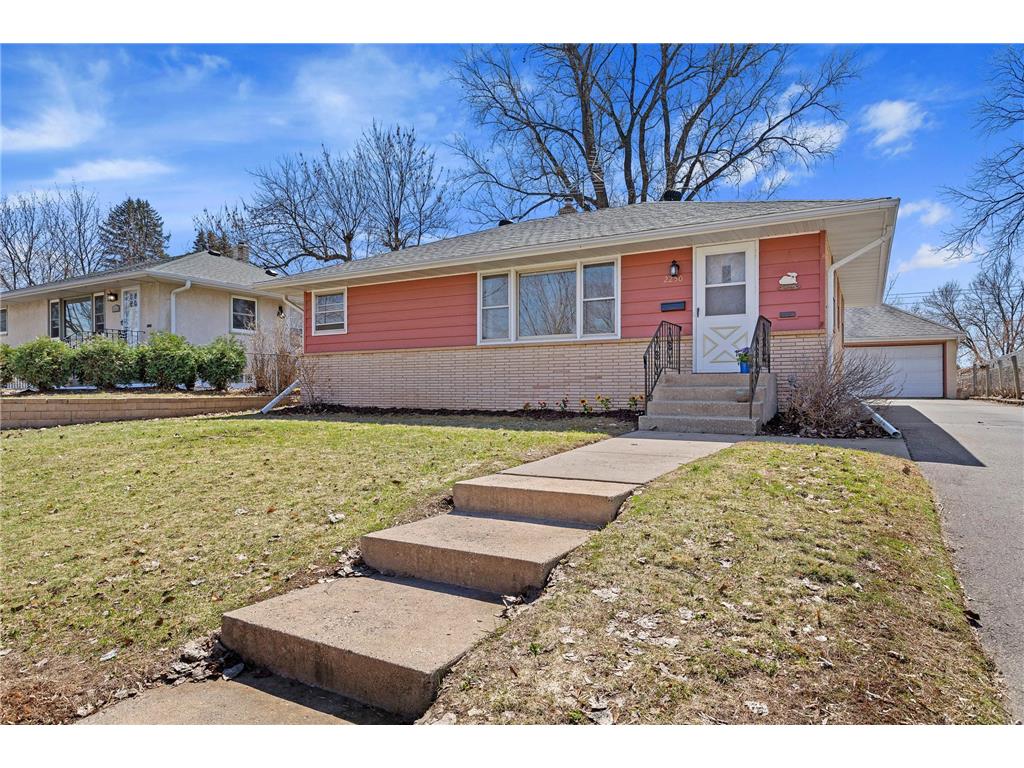 2250 Cardinal Place Saint Paul MN 55119 6356861 image1