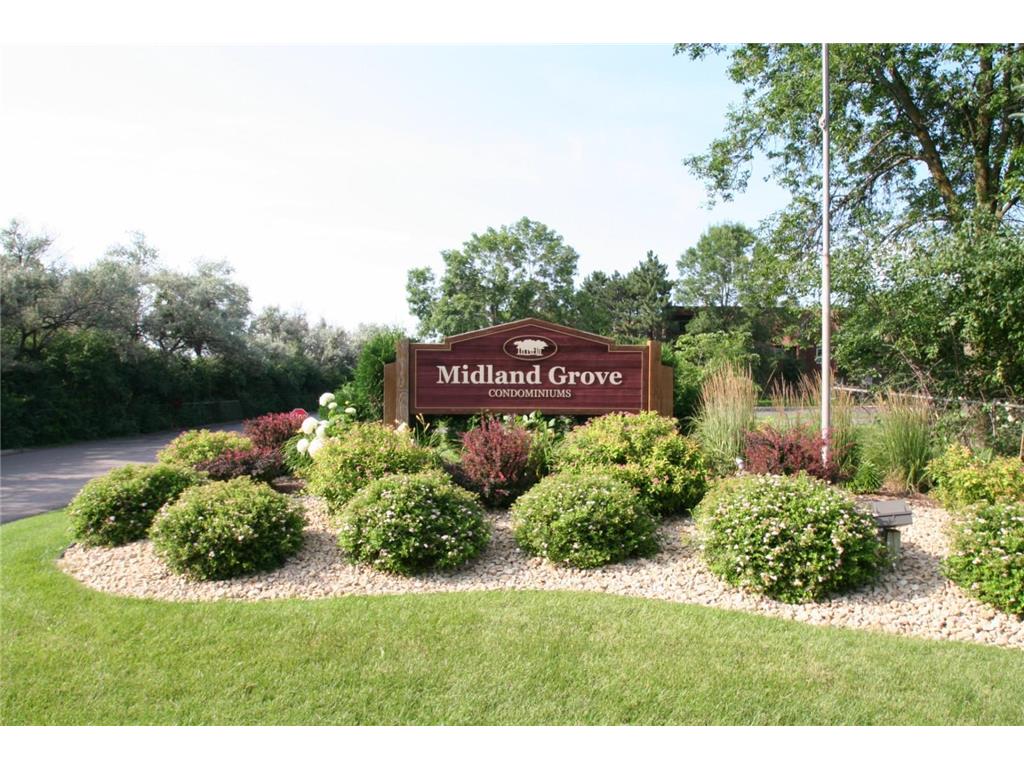 2250 Midland Grove Road #206 Roseville MN 55113 6321296 image1