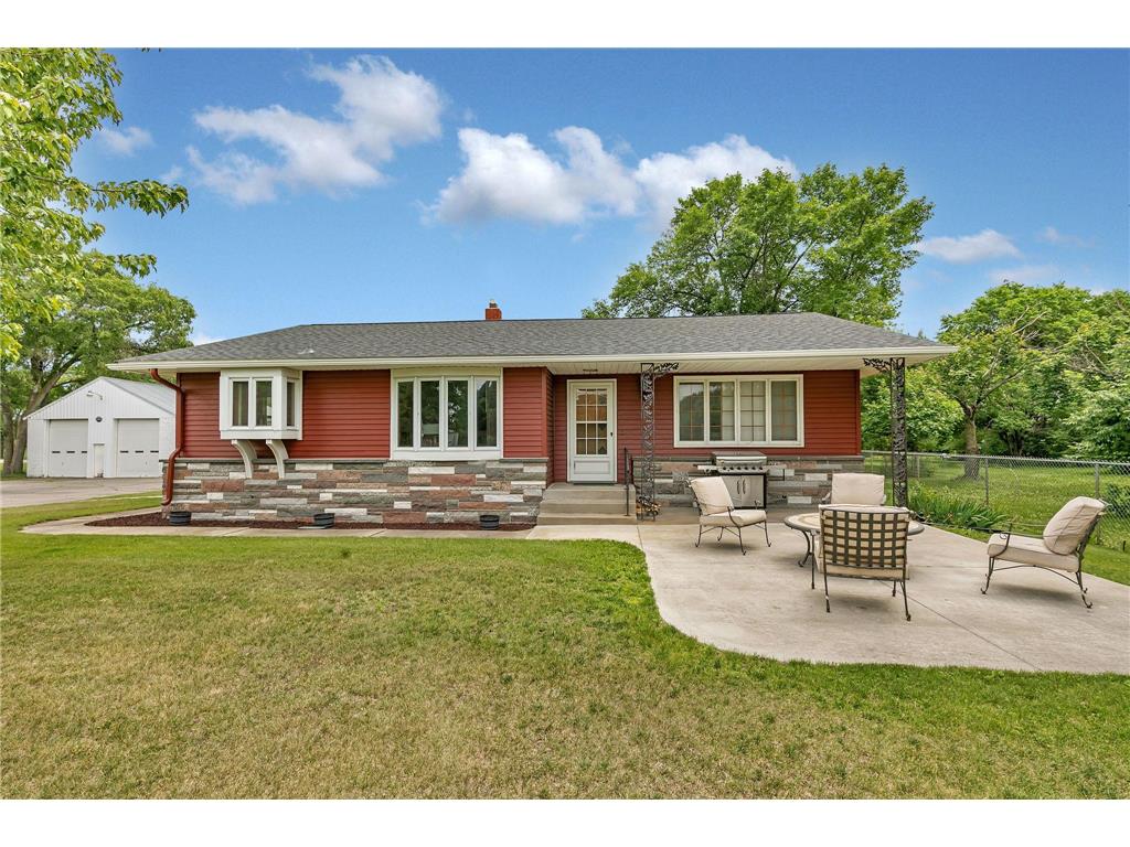 22500 State Highway 15 Saint Augusta MN 56301 7095334 image1