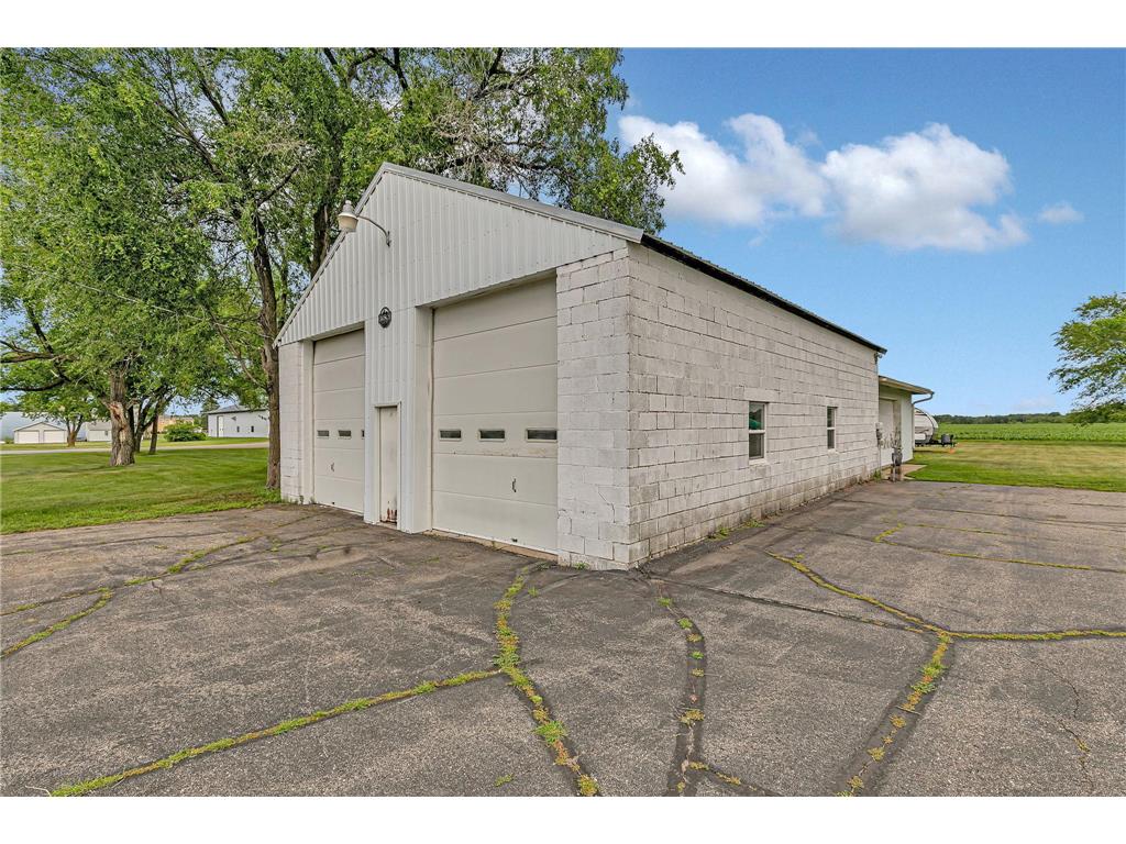 22500 State Highway 15 Saint Augusta MN 56301 7095334 image2