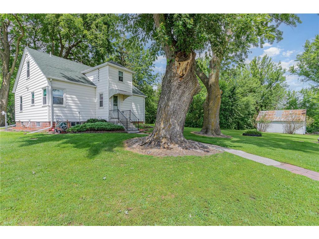 22501 Delaware Avenue Belle Plaine MN 56011 6584826 image1