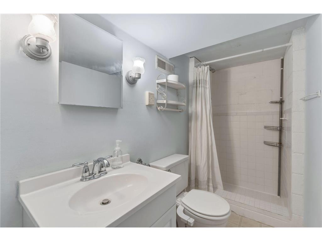 2251 Pinewood Drive Mounds View MN 55112 7026893 image10