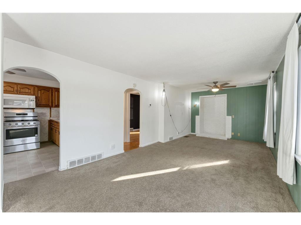 2251 Pinewood Drive Mounds View MN 55112 7026893 image6