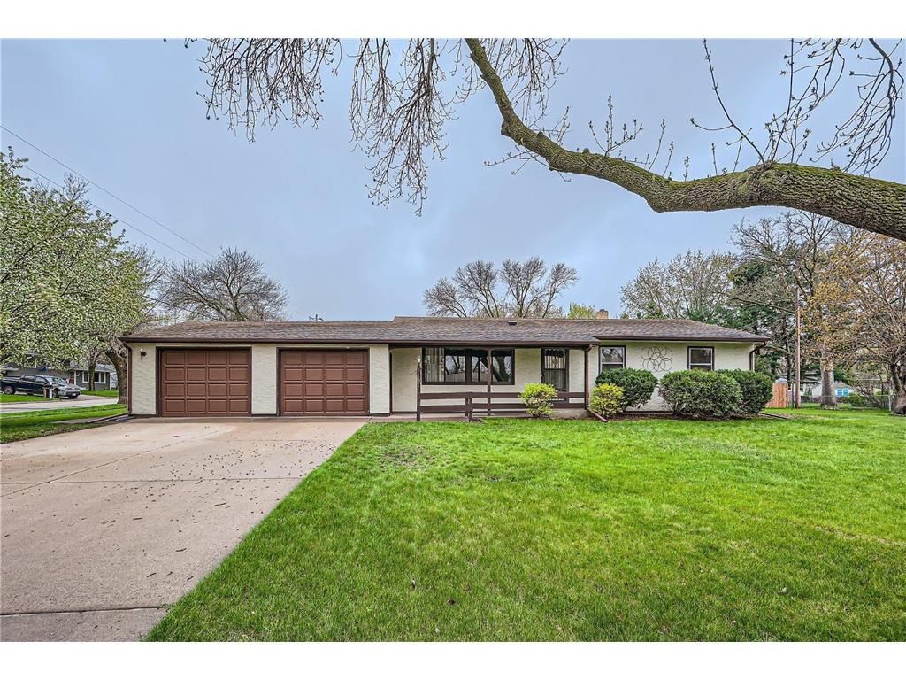 2252 Birch Street White Bear Lake MN 55110 6529316 image1