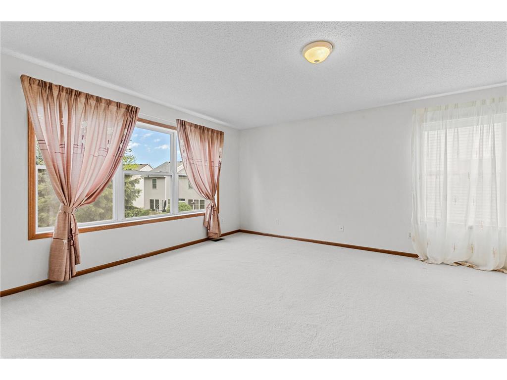 2253 118th Avenue NE Blaine MN 55449 7091221 image17