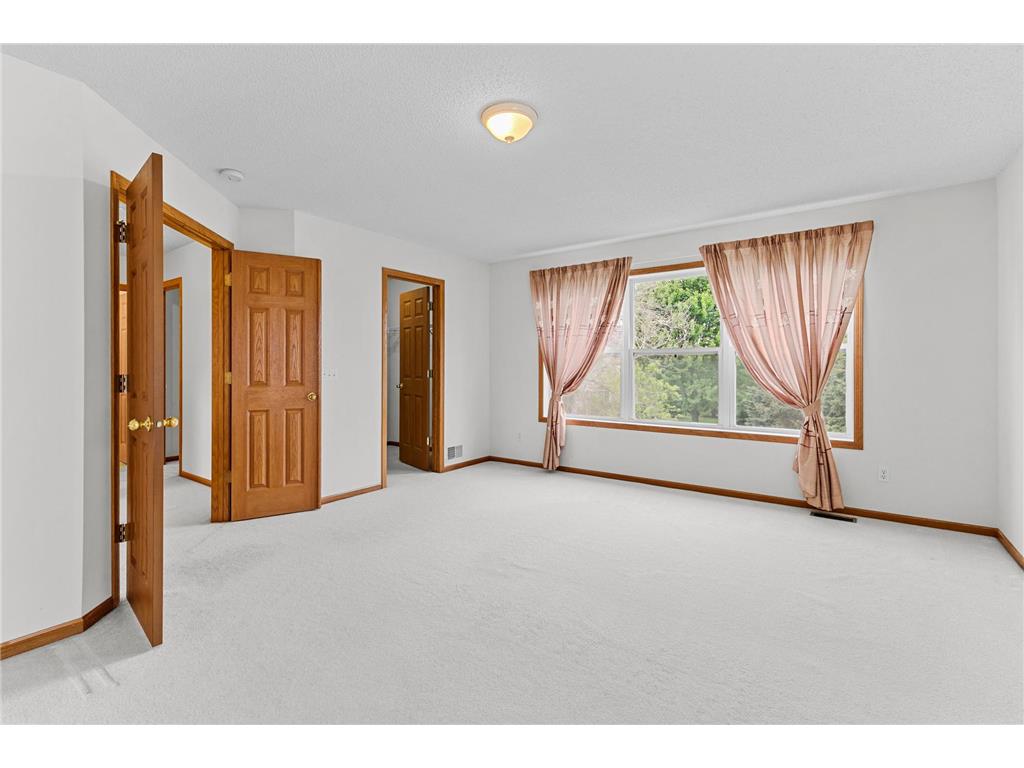 2253 118th Avenue NE Blaine MN 55449 7091221 image20