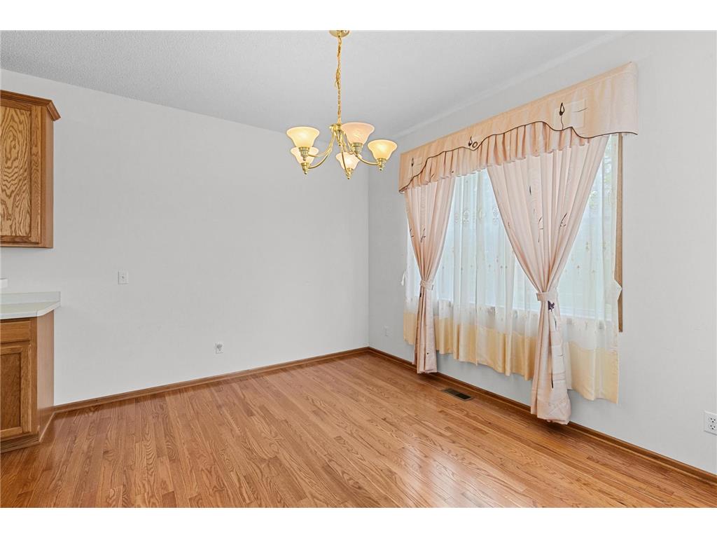 2253 118th Avenue NE Blaine MN 55449 7091221 image9
