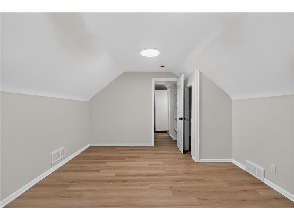 2253 Geneva Avenue N Oakdale MN 55128 7093345 image21
