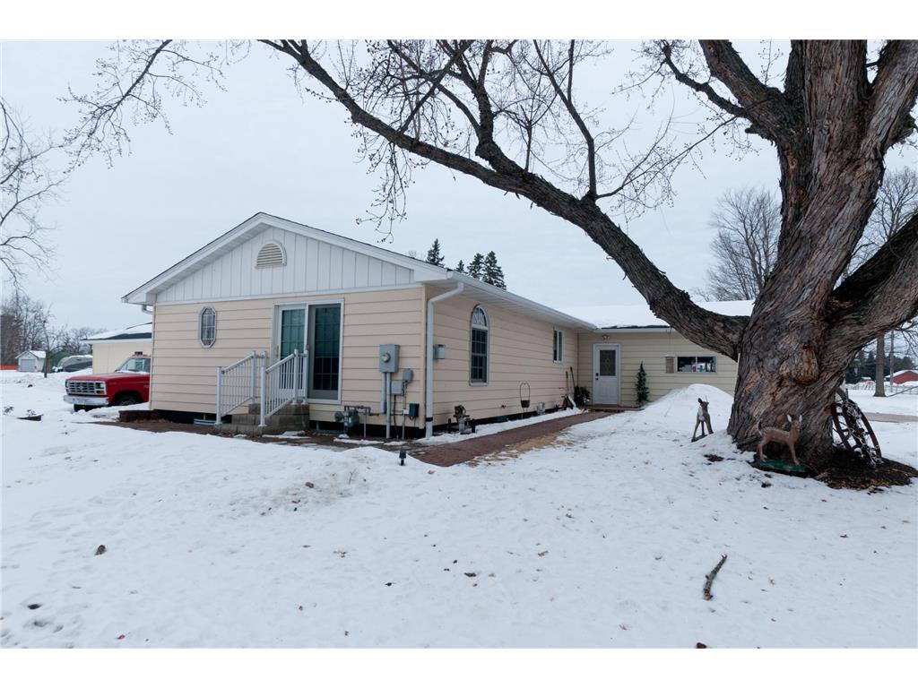 2254 20 1/2 Street Rice Lake WI 54868 7018810 image3