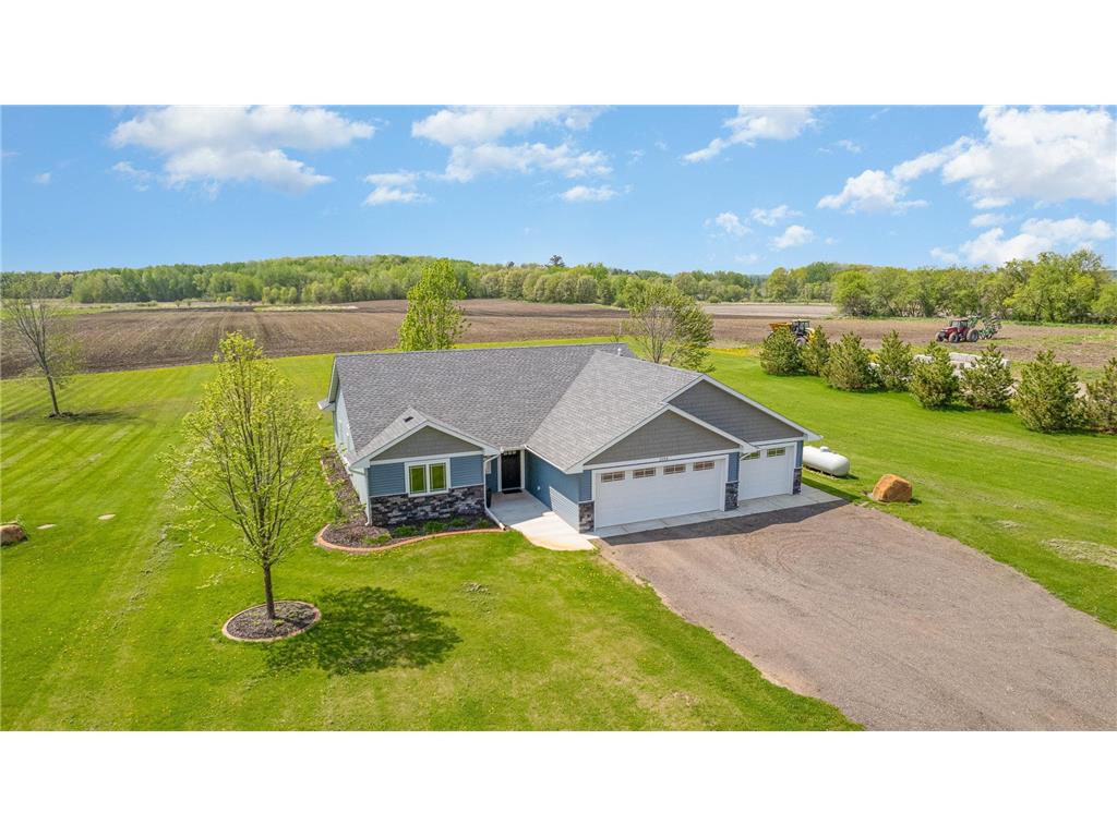 2254 411th Avenue NE Stanchfield Twp MN 55006 6534448 image1