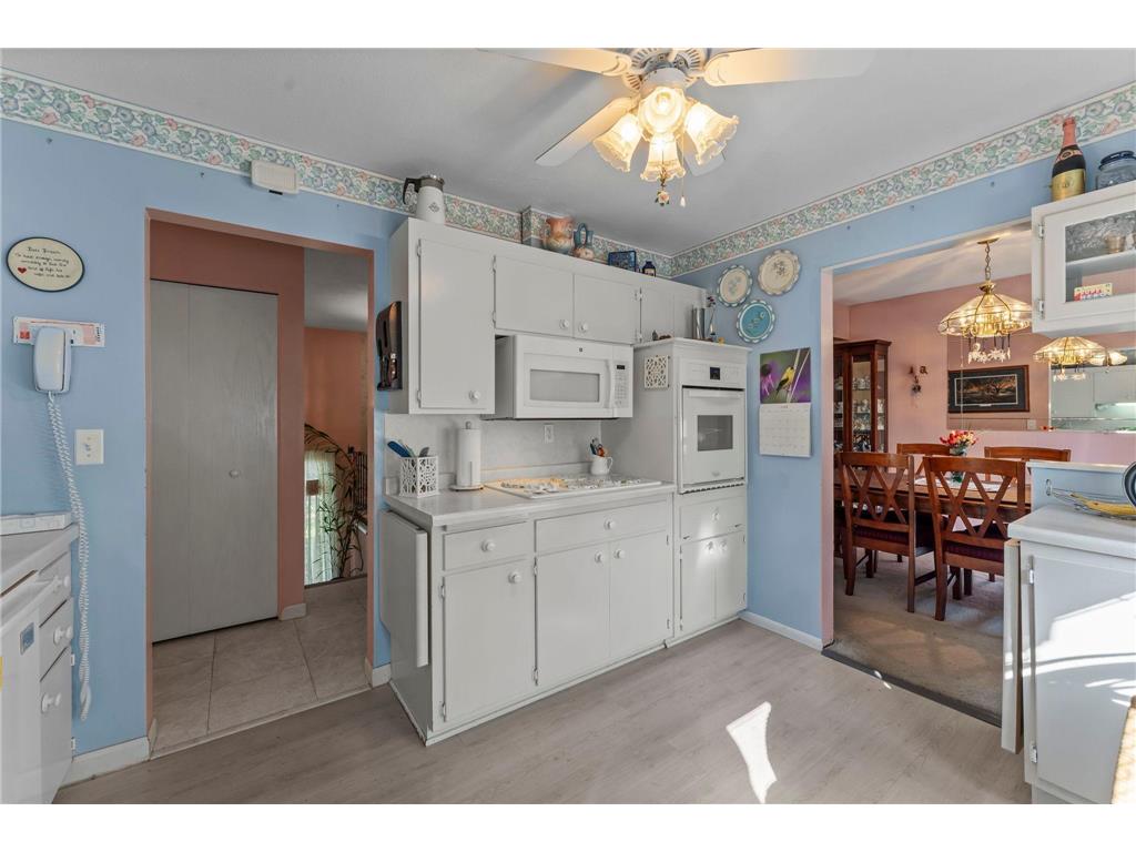 2254 Orchard Lane White Bear Lake MN 55110 6819951 image11