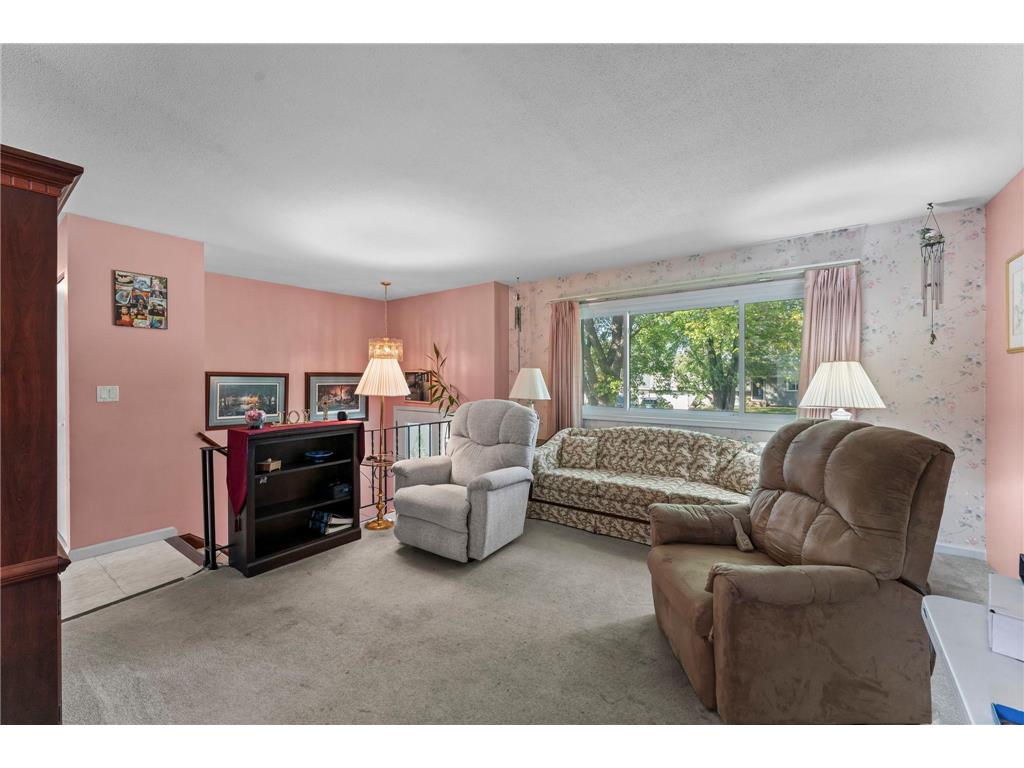 2254 Orchard Lane White Bear Lake MN 55110 6819951 image4