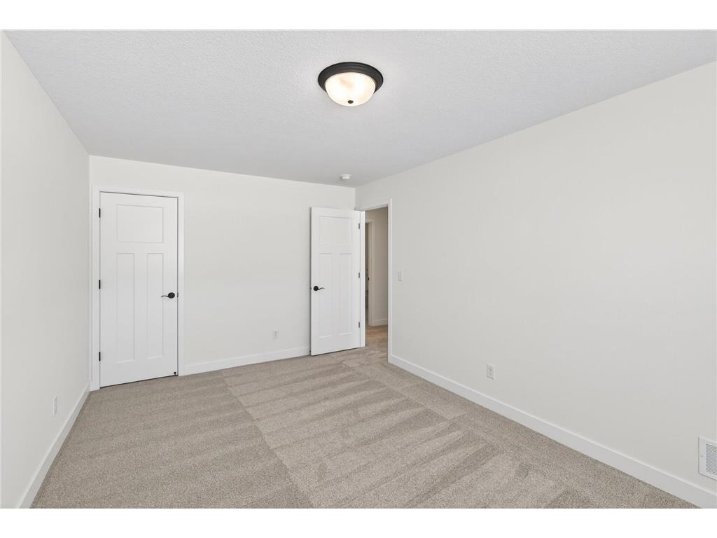 22544 Raven Street NW Oak Grove MN 55005 7018125 image25