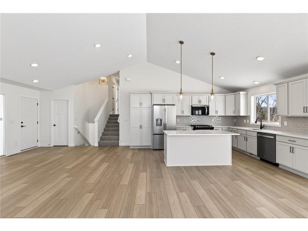 22544 Raven Street NW Oak Grove MN 55005 7018125 image7