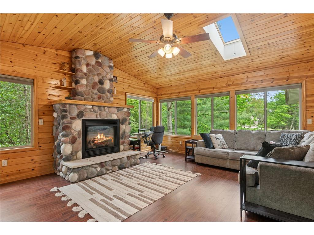 2255 172nd Lane NE Ham Lake MN 55304 6724418 image1