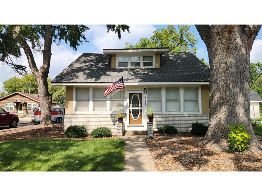 2255 3rd Street White Bear Lake MN 55110 6598360 image1