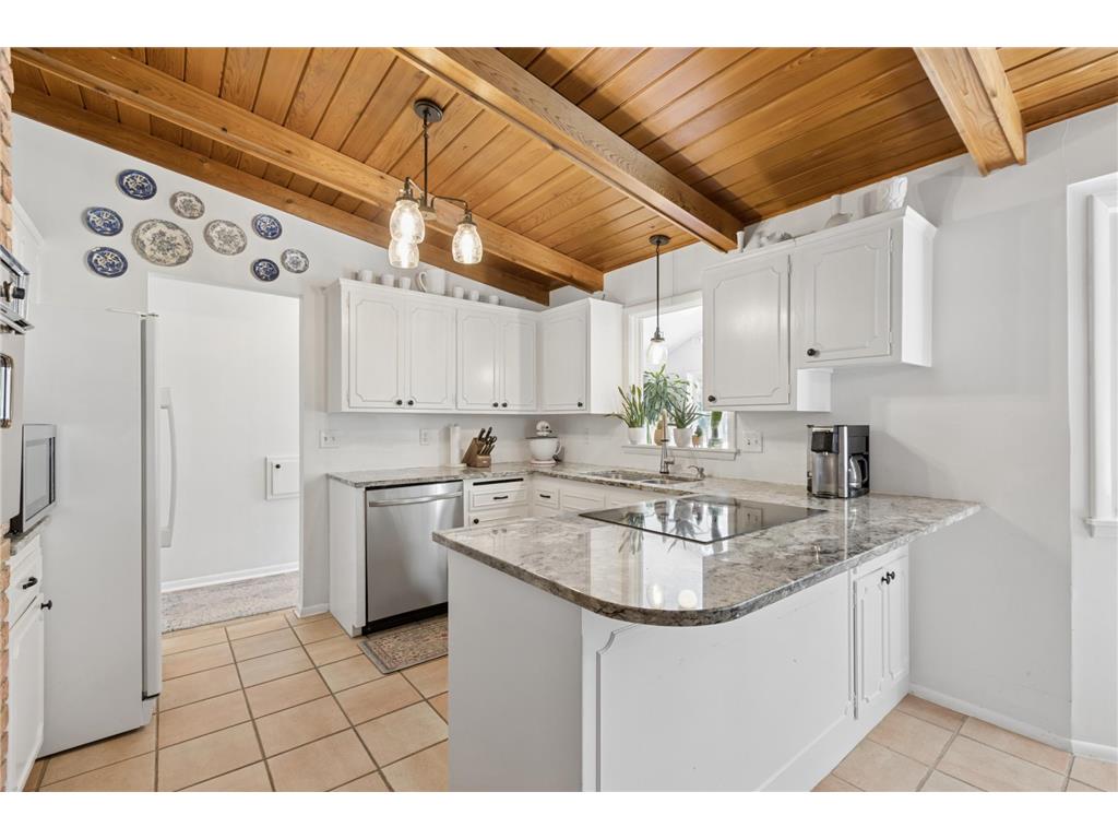 2255 Orkla Drive Golden Valley MN 55427 7085863 image10