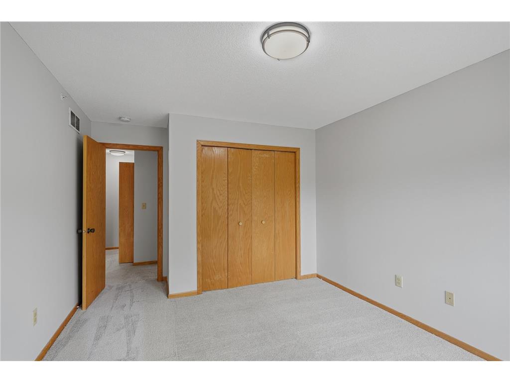 2255 Ranchview Lane N #14 Plymouth MN 55447 7106316 image19