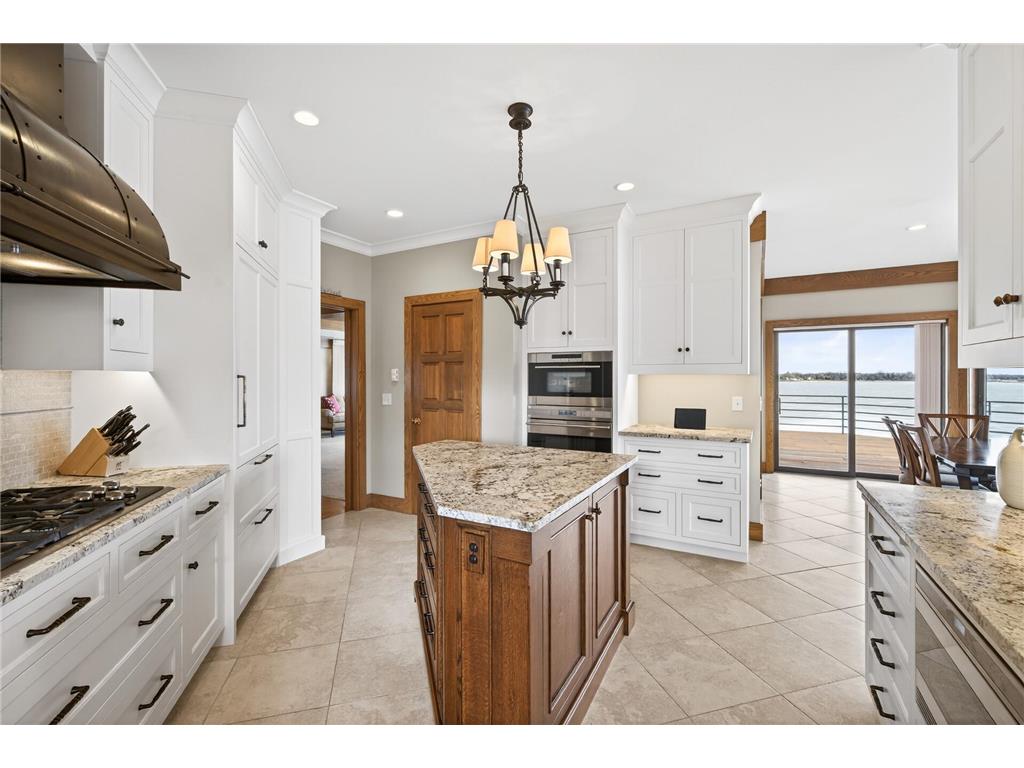 2255 S Shore Boulevard White Bear Lake MN 55110 - White Bear 7011566 image20