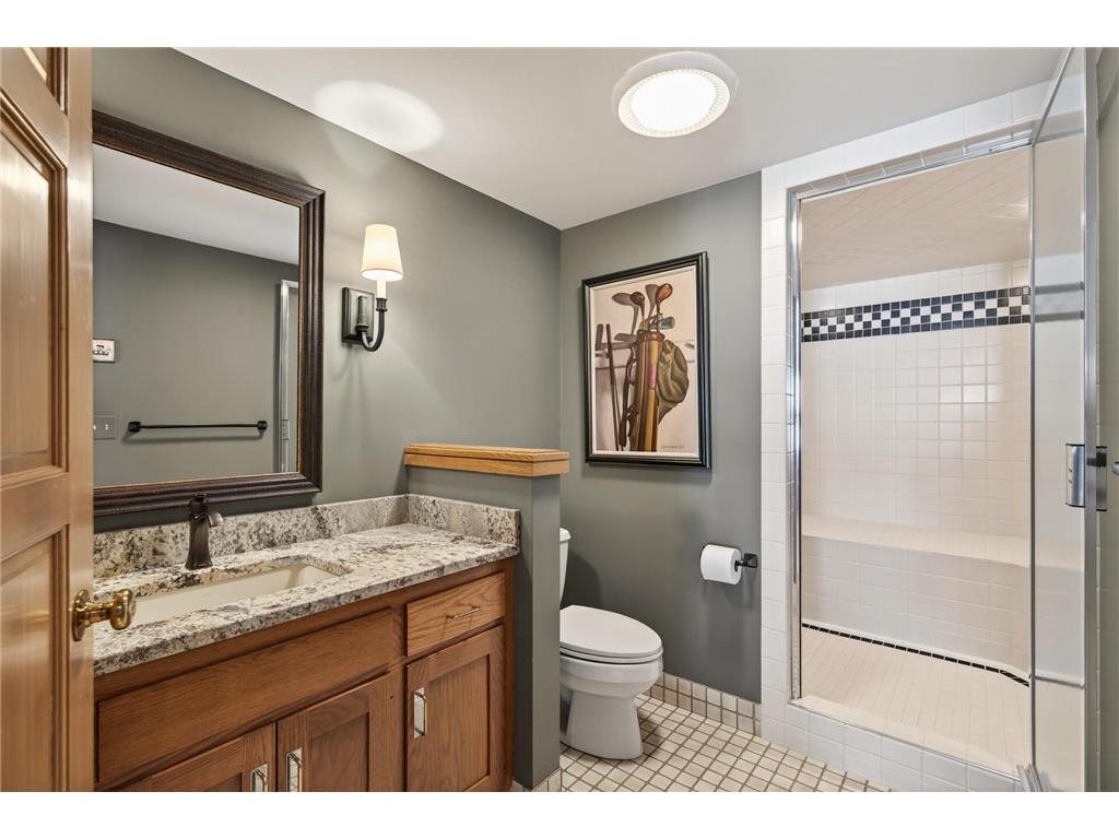 2255 S Shore Boulevard White Bear Lake MN 55110 - White Bear 7011566 image43
