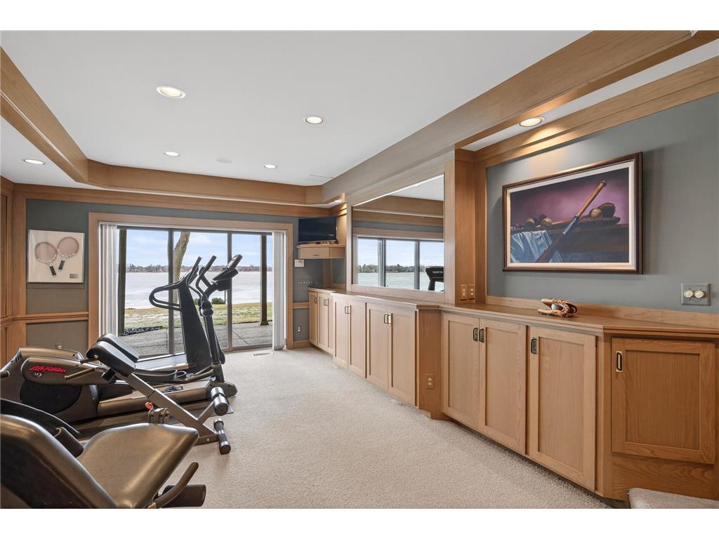 2255 S Shore Boulevard White Bear Lake MN 55110 - White Bear 7011566 image48