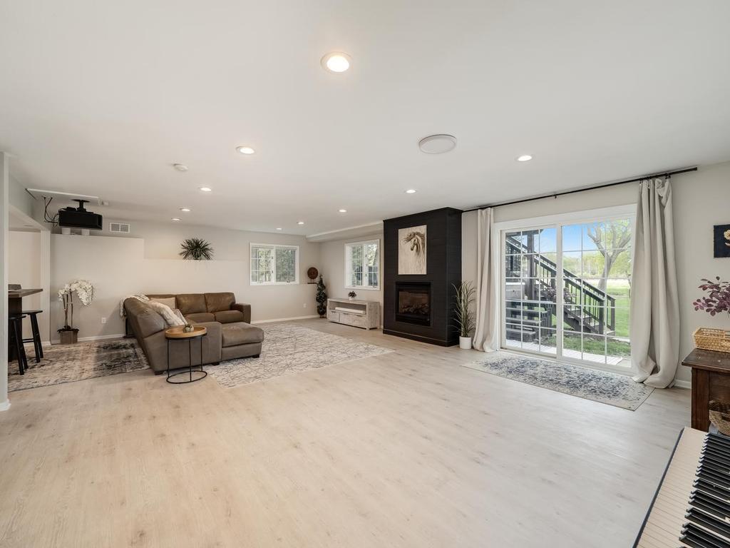 2256 128th Court NE Blaine MN 55449 7065875 image21