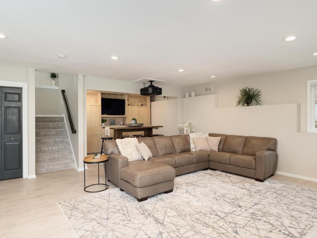 2256 128th Court NE Blaine MN 55449 7065875 image24