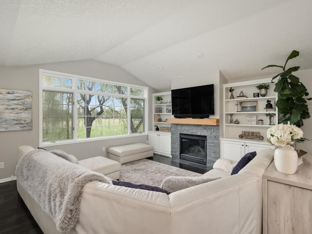 2256 128th Court NE Blaine MN 55449 7065875 image6