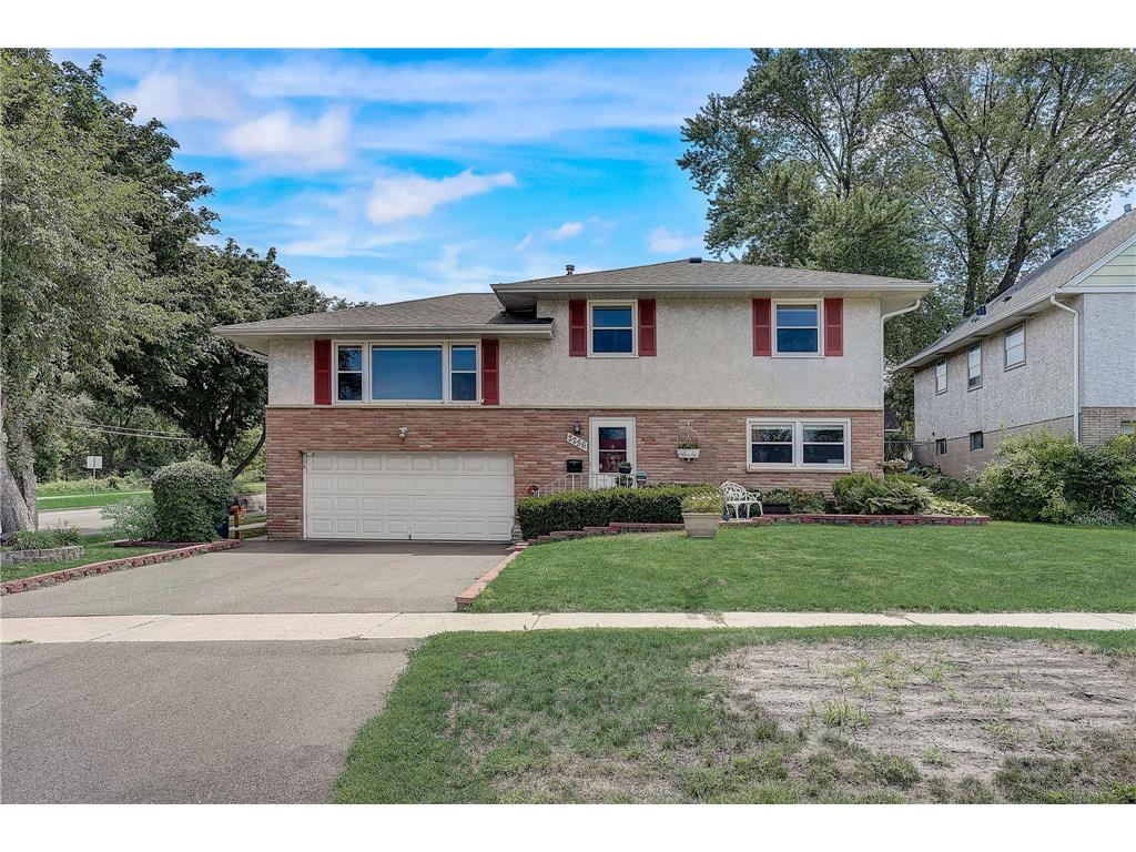 2256 Upper Afton Road E Saint Paul MN 55119 6398304 image1