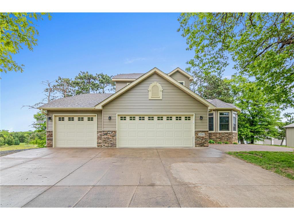 22561 Typo Creek Drive NE Linwood Twp MN 55079 6707098 image1