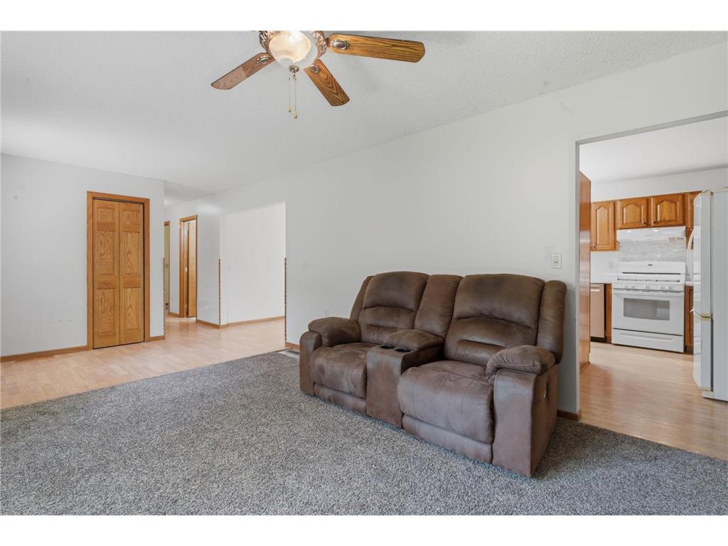 22567 Csah 14 Darwin MN 55324 - Washington 7102658 image21