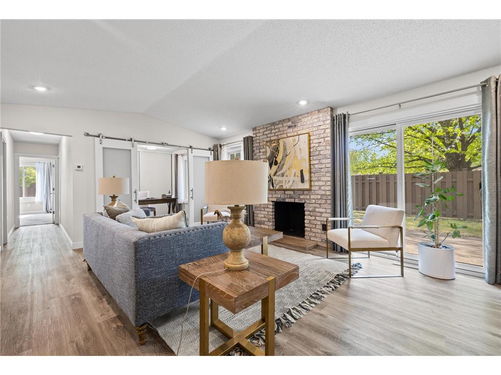 2257 Country Lane Minnetonka MN 55305 7058348 image1