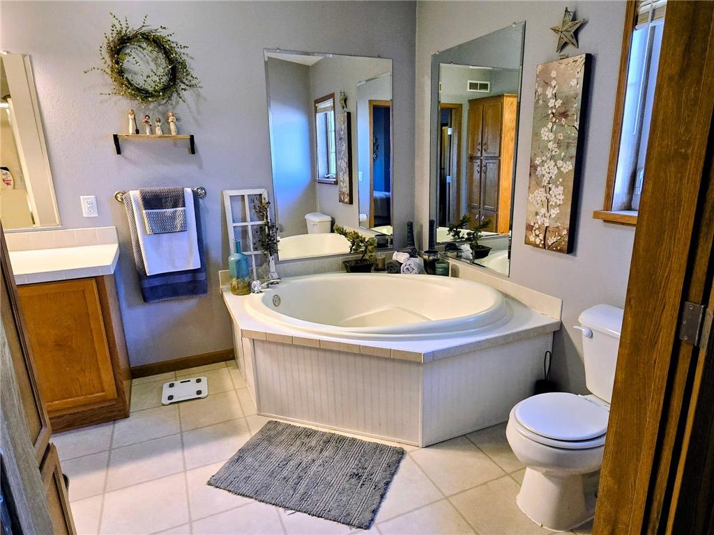 2257 Long Lake Road Detroit Lakes MN 56501 7031939 image20