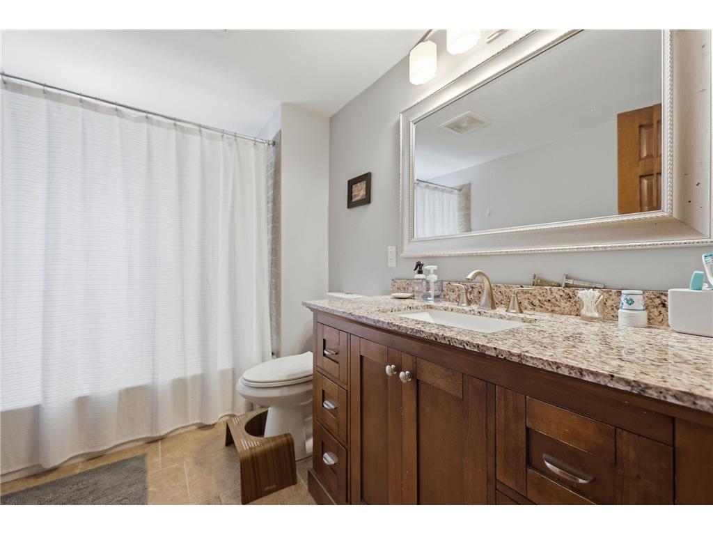 2258 11th Street White Bear Lake MN 55110 7060436 image23
