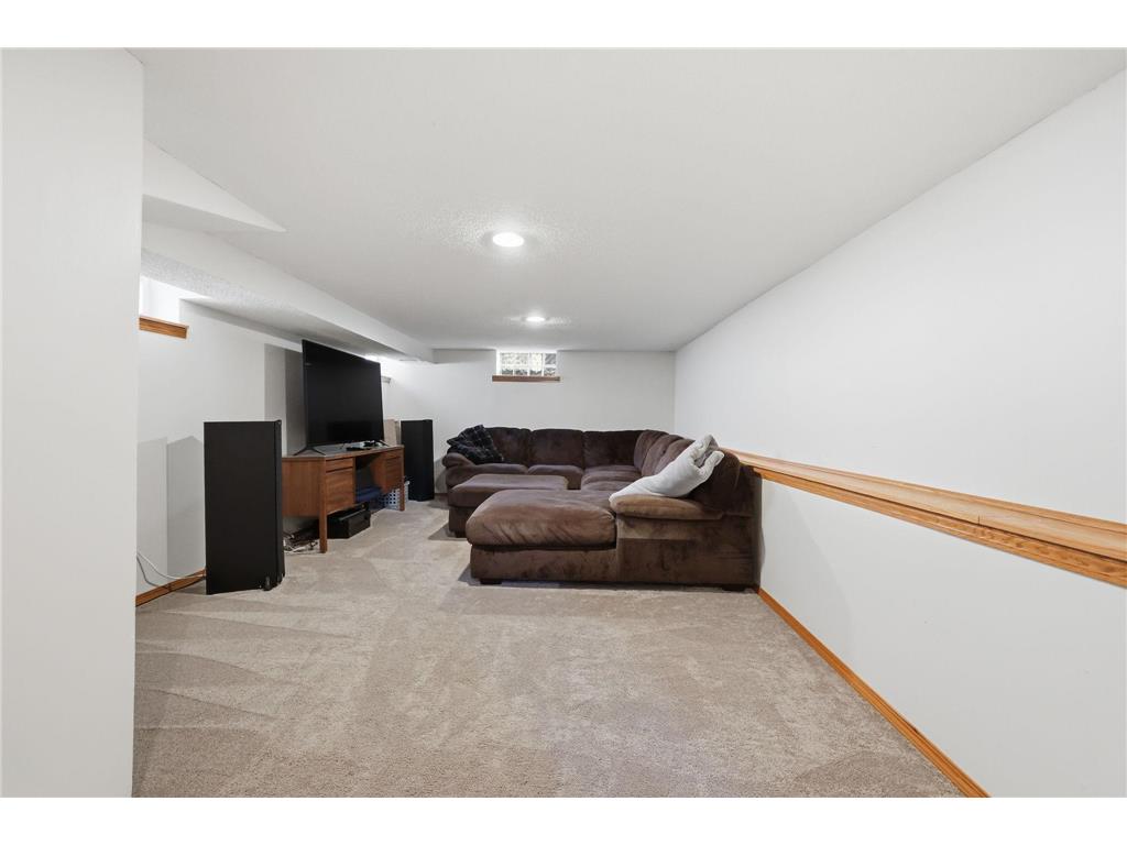 2258 11th Street White Bear Lake MN 55110 7060436 image26
