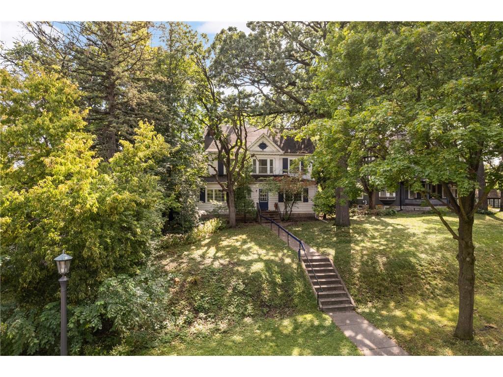 2258 Knapp Street Saint Paul MN 55108 6794242 image1