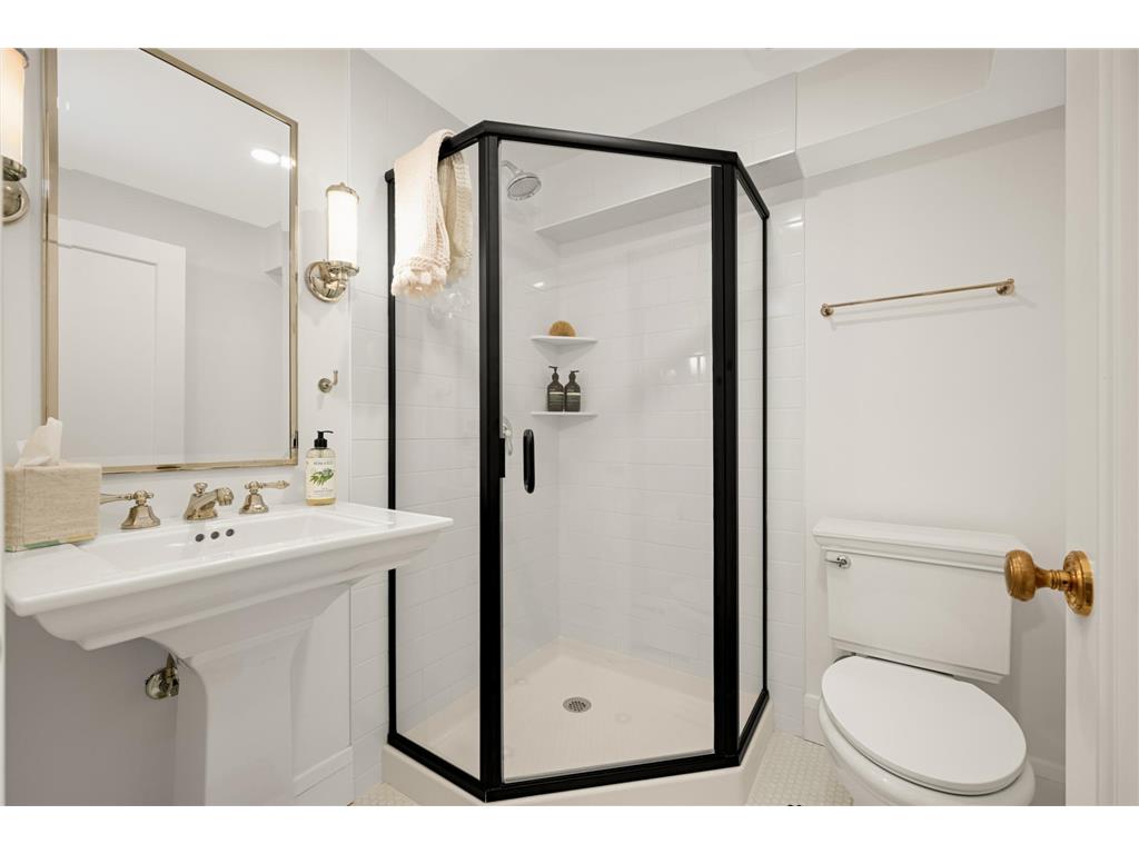 2259 Princeton Avenue Saint Paul MN 55105 7038394 image47