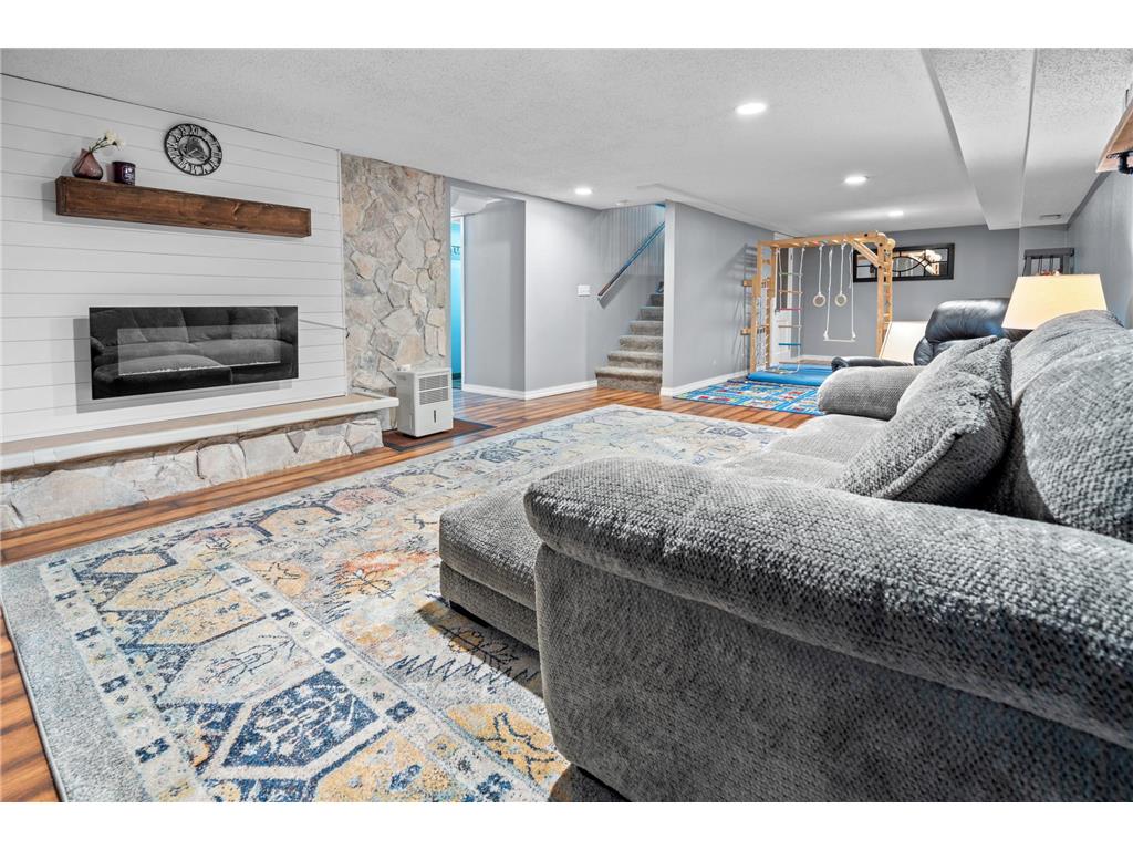 226 16th Avenue SE Saint Joseph MN 56374 7087654 image11