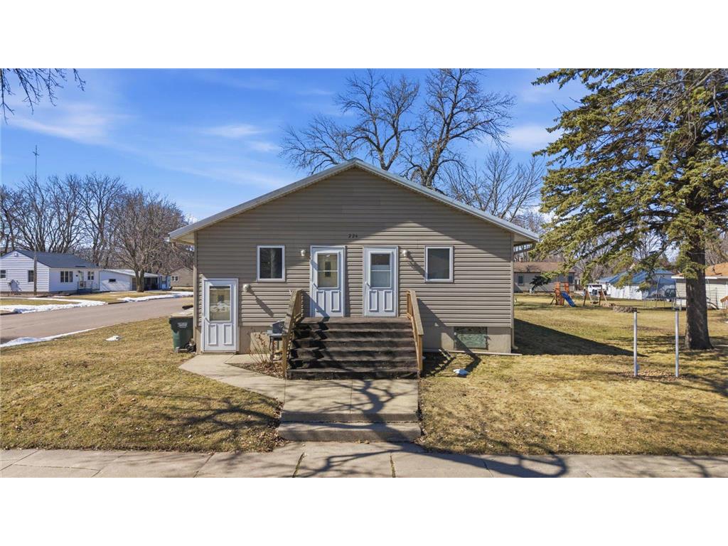 226 3rd Avenue S Brownton MN 55312 7046112 image1
