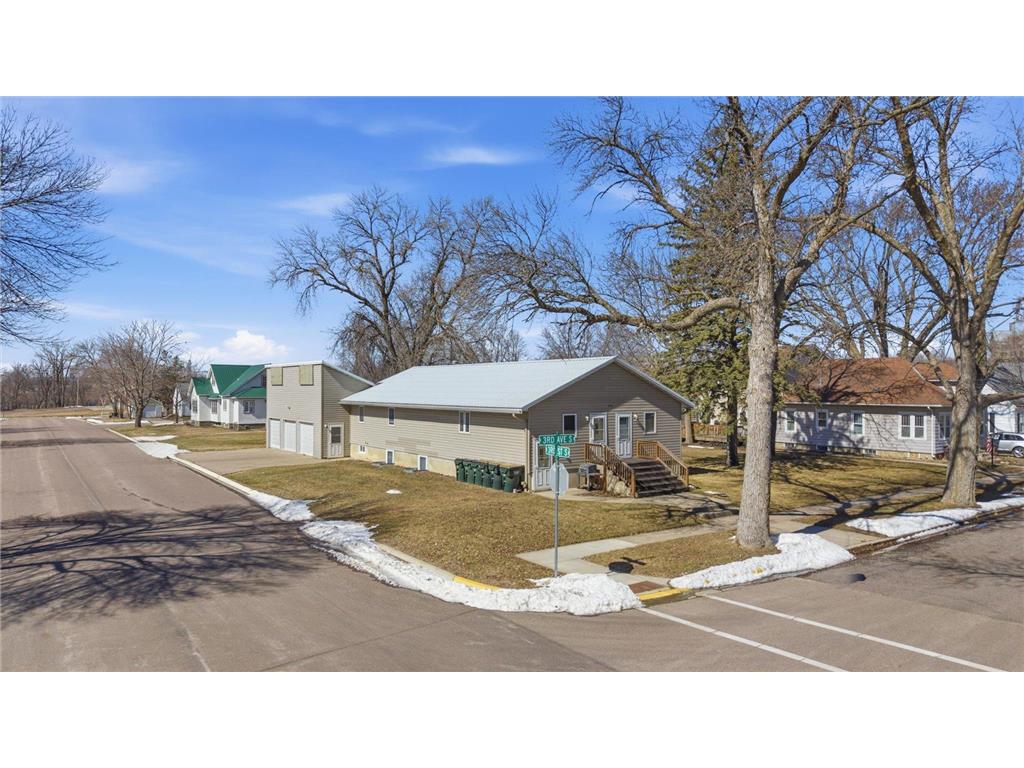 226 3rd Avenue S Brownton MN 55312 7046112 image3